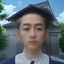 上海用户沪上小玩家的头像，年轻男性，笑容阳光
